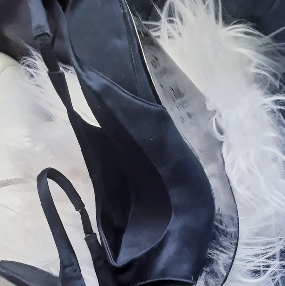 Nine West Wedges - Picture 3 of 3